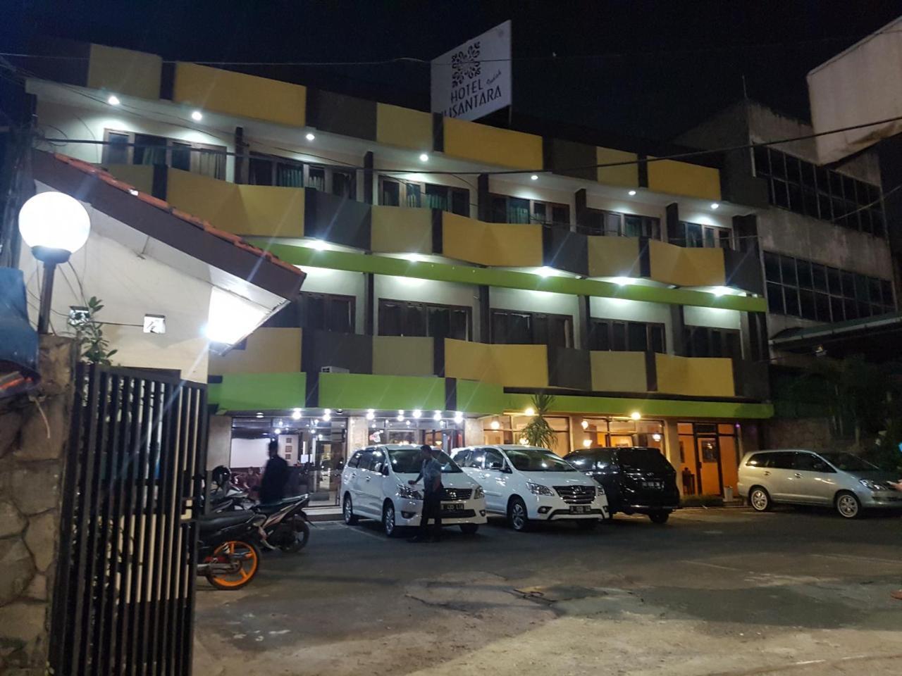 Hotel Nusantara Indah Syariah Cakarta Dış mekan fotoğraf